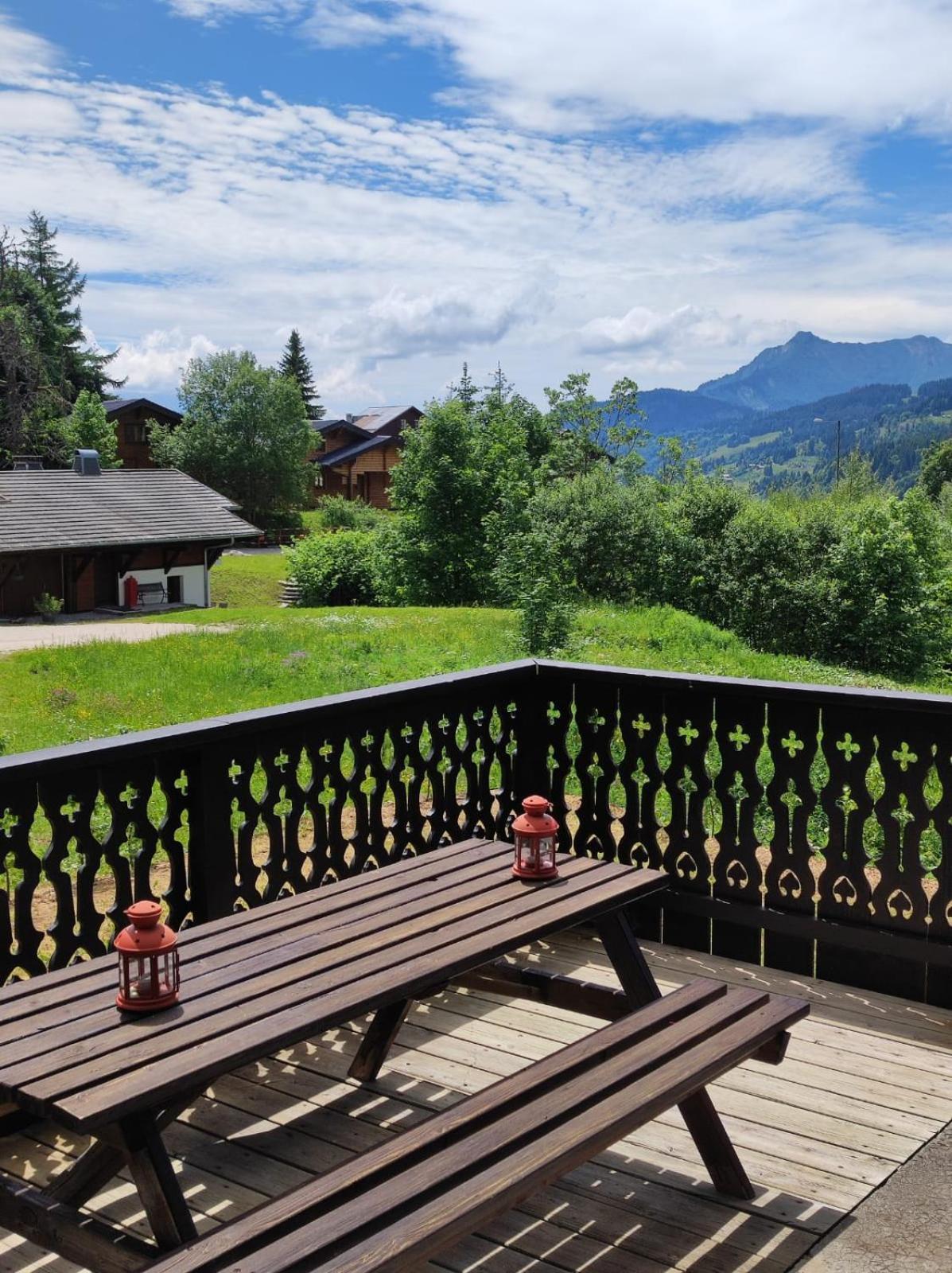 Le Chalet De Nabor 莱热 外观 照片